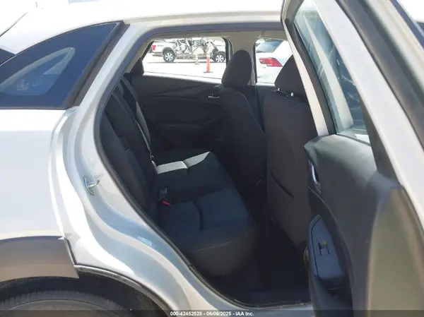 JM1DKDB71K0426473 2019 MAZDA CX-3 - Image 8