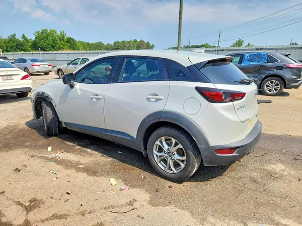 JM1DKDB71K1451609 2019 MAZDA CX-3 - Image 2