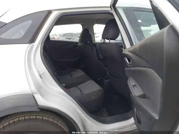 JM1DKDB72J0308639 2018 MAZDA CX-3 - Image 8