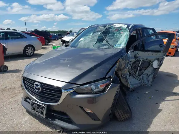 JM1DKDB72K1451649 2019 MAZDA CX-3 - Image 2
