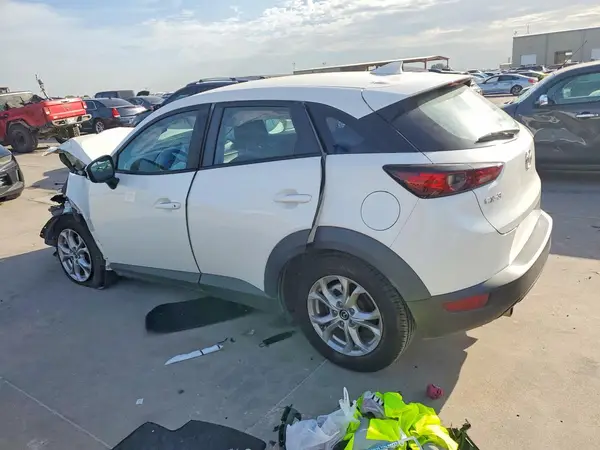 JM1DKDB72M1512596 2021 MAZDA CX-3 - Image 2