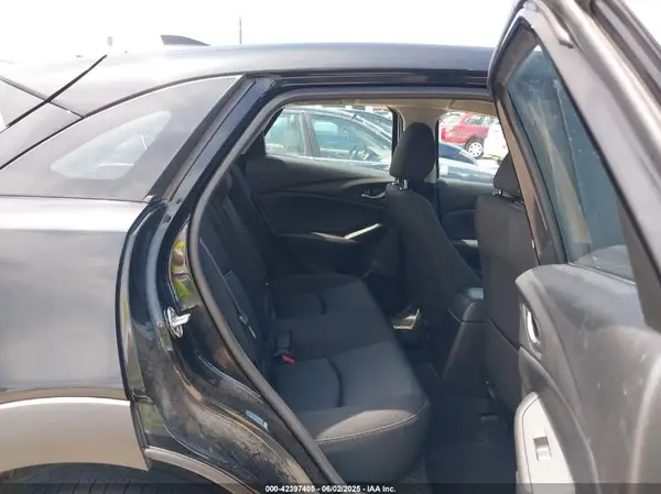 JM1DKDB73K1442782 2019 MAZDA CX-3 - Image 8