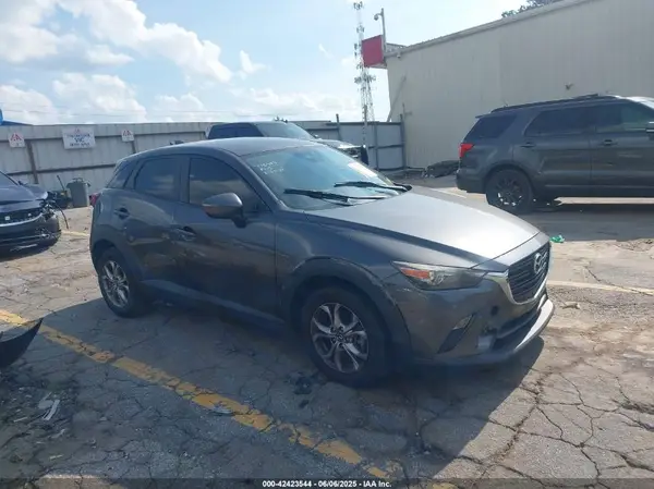 JM1DKDB73K1451255 2019 MAZDA CX-3 - Image 1