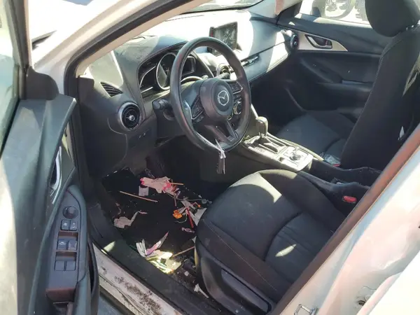 JM1DKDB74K1447554 2019 MAZDA CX-3 - Image 8