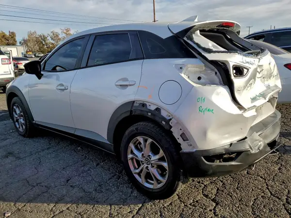 JM1DKDB74K1460434 2019 MAZDA CX-3 - Image 2