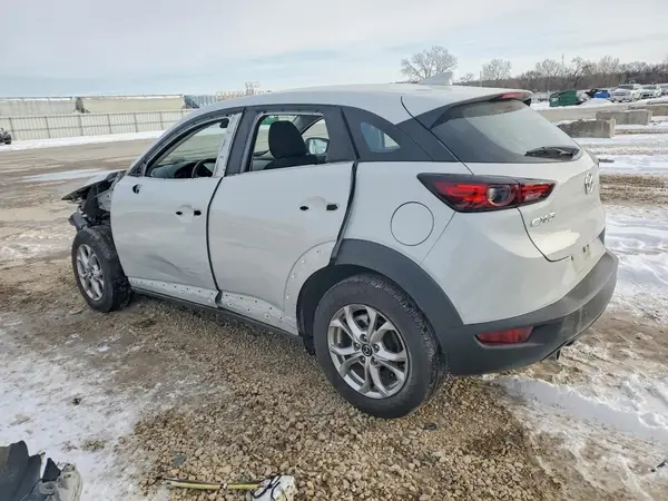 JM1DKDB74L1470138 2020 MAZDA CX-3 - Image 2