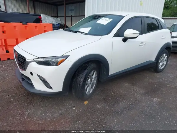 JM1DKDB74L1475226 2020 MAZDA CX-3 - Image 2