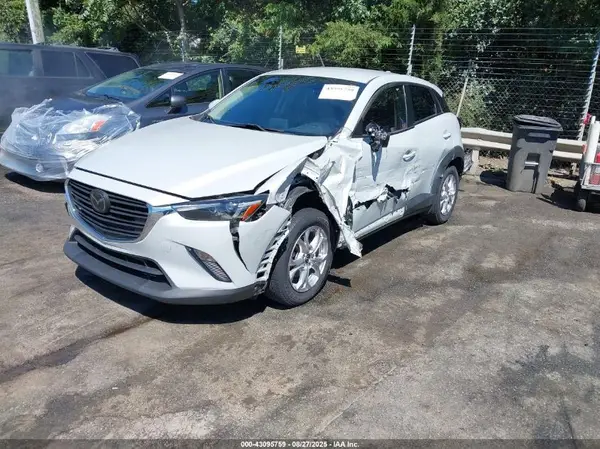 JM1DKDB74M1504984 2021 MAZDA CX-3 - Image 2