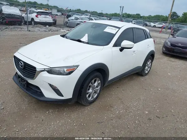 JM1DKDB75J0331106 2018 MAZDA CX-3 - Image 2