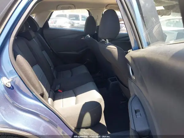 JM1DKDB77J0319586 2018 MAZDA CX-3 - Image 8