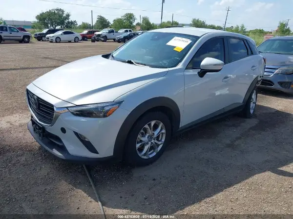 JM1DKDB77L1466066 2020 MAZDA CX-3 - Image 2