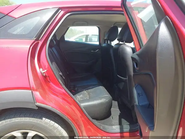JM1DKDB78J0305731 2018 MAZDA CX-3 - Image 8