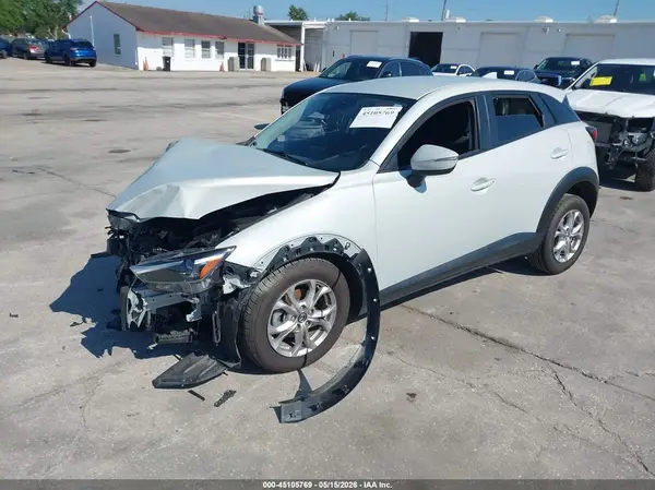 JM1DKDB78L1469056 2020 MAZDA CX-3 - Image 2