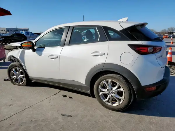 JM1DKDB78M1513641 2021 MAZDA CX-3 - Image 2