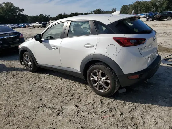 JM1DKDB79K1453933 2019 MAZDA CX-3 - Image 2