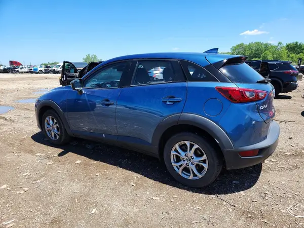 JM1DKDB7XJ0308081 2018 MAZDA CX-3 - Image 2