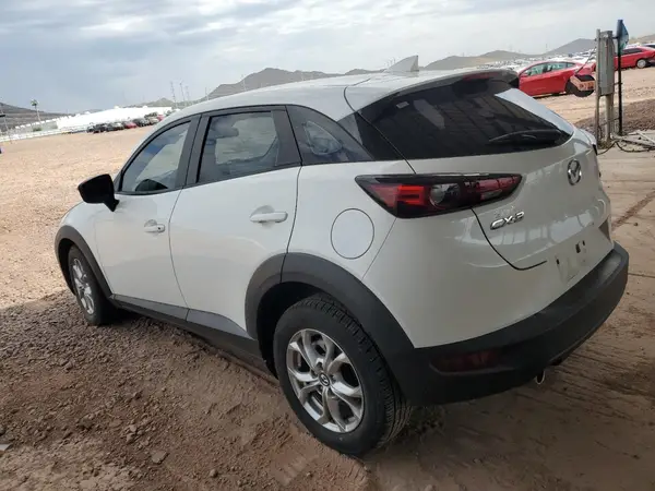 JM1DKDB7XL1470094 2020 MAZDA CX-3 - Image 2