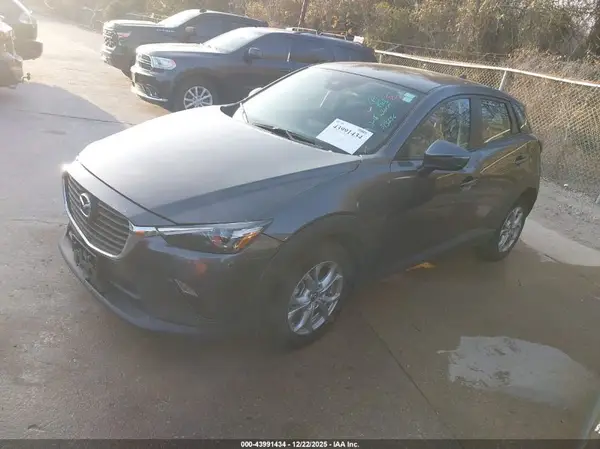 JM1DKDB7XM1513656 2021 MAZDA CX-3 - Image 2