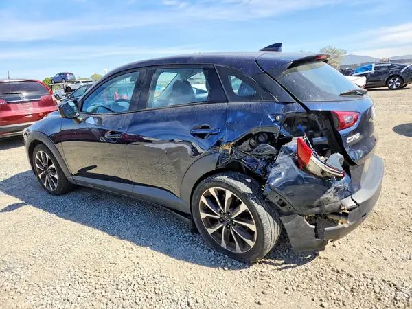 JM1DKDC72K0431700 2019 MAZDA CX-3 - Image 2