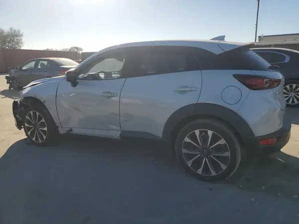 JM1DKDC73K0445038 2019 MAZDA CX-3 - Image 2