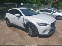 JM1DKDC74J0300492 2018 MAZDA CX-3