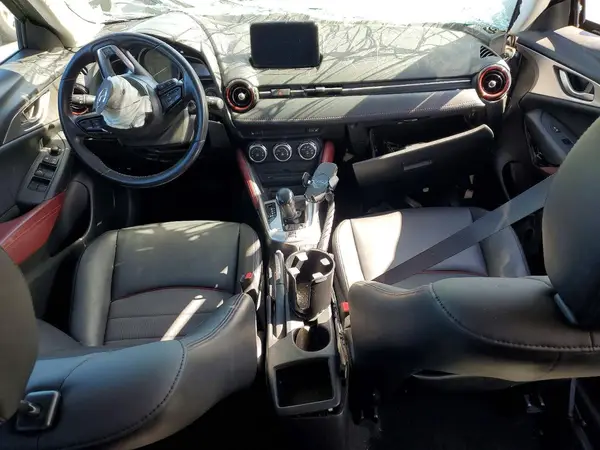 JM1DKDC75J0313915 2018 MAZDA CX-3 - Image 8