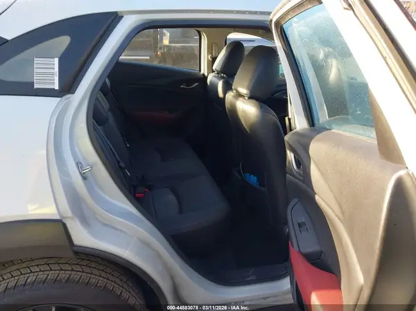 JM1DKDC76J0300722 2018 MAZDA CX-3 - Image 8