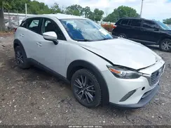 JM1DKDC76J0321702 2018 MAZDA CX-3