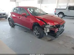 JM1DKDC76J0329184 2018 MAZDA CX-3
