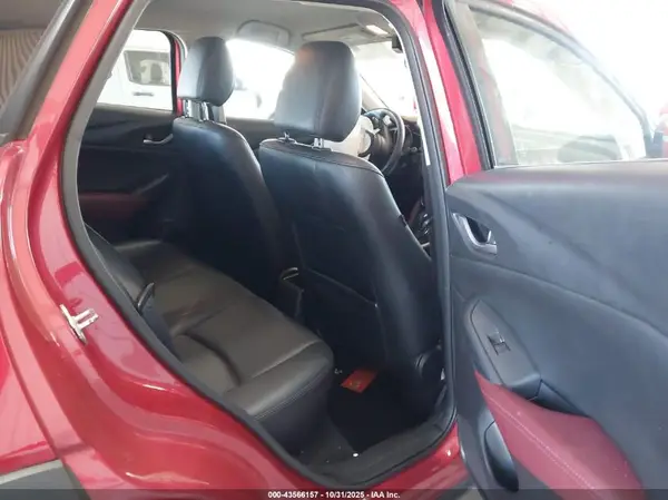 JM1DKDC76J0329184 2018 MAZDA CX-3 - Image 8