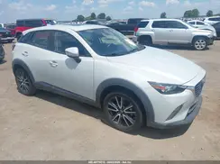 JM1DKDC76J0331324 2018 MAZDA CX-3
