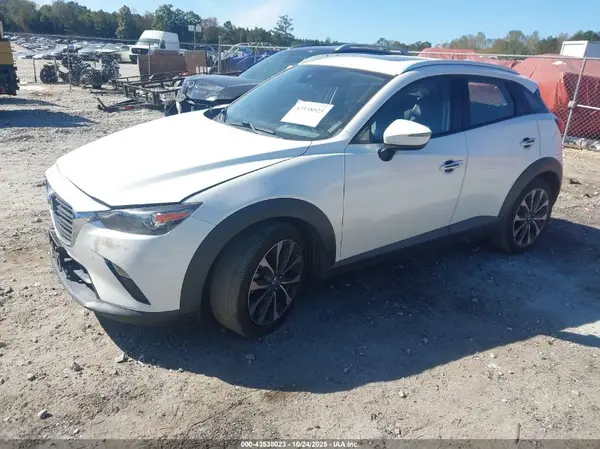 JM1DKDC76K0434048 2019 MAZDA CX-3 - Image 2