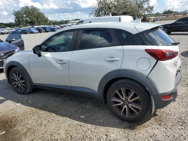 JM1DKDC77J0305654 2018 MAZDA CX-3 - Image 2