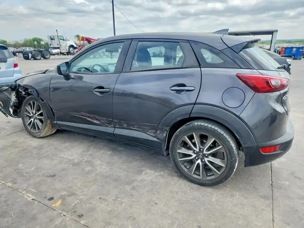 JM1DKDC78H0175037 2017 MAZDA CX-3 - Image 2