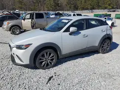 JM1DKDC78J0325377 2018 MAZDA CX-3