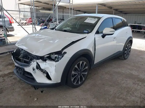 JM1DKDC78K1445885 2019 MAZDA CX-3 - Image 2