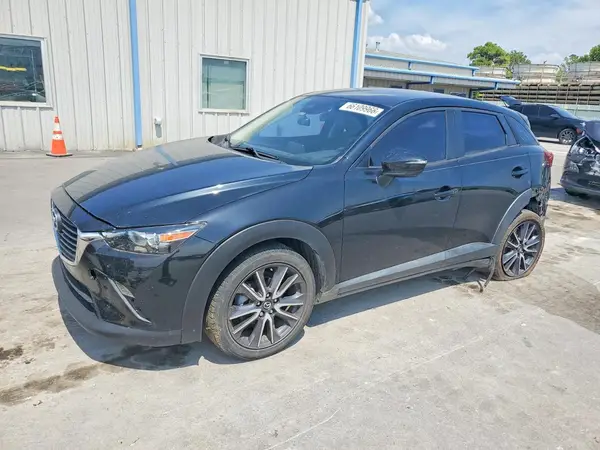 JM1DKDC79J0305686 2018 MAZDA CX-3 - Image 1