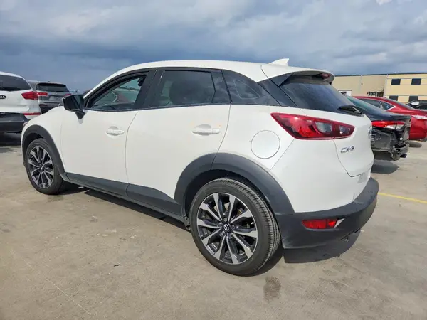 JM1DKDC79K1448567 2019 MAZDA CX-3 - Image 2