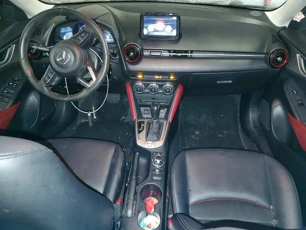 JM1DKDC7XJ0313621 2018 MAZDA CX-3 - Image 8