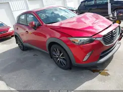 JM1DKDC7XJ0318219 2018 MAZDA CX-3