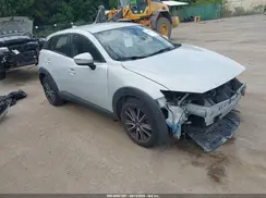 JM1DKDC7XJ0329687 2018 MAZDA CX-3