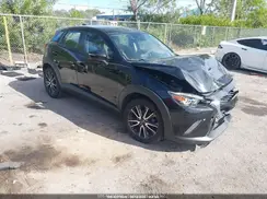 JM1DKDC7XJ0332704 2018 MAZDA CX-3