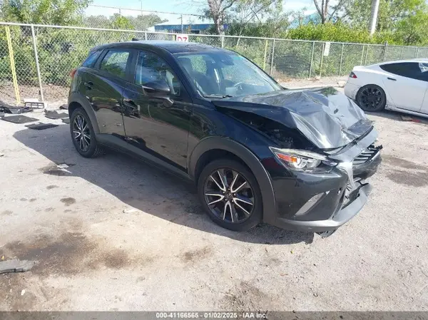 JM1DKDC7XJ0332704 2018 MAZDA CX-3 - Image 1