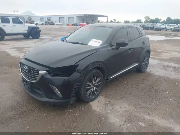 JM1DKDD70H0142032 2017 MAZDA CX-3 - Image 2