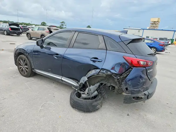 JM1DKDD70J0301895 2018 MAZDA CX-3 - Image 2