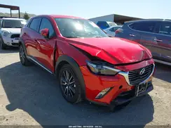 JM1DKDD73J0318836 2018 MAZDA CX-3