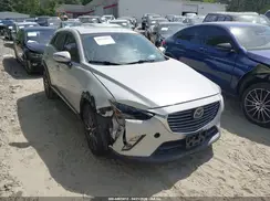 JM1DKDD73J0332445 2018 MAZDA CX-3