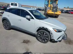 JM1DKDD73K0425211 2019 MAZDA CX-3