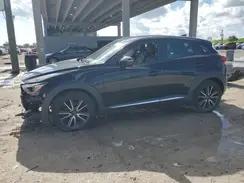 JM1DKDD74J0300426 2018 MAZDA CX-3