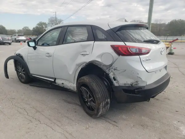 JM1DKDD75H0146318 2017 MAZDA CX-3 - Image 2